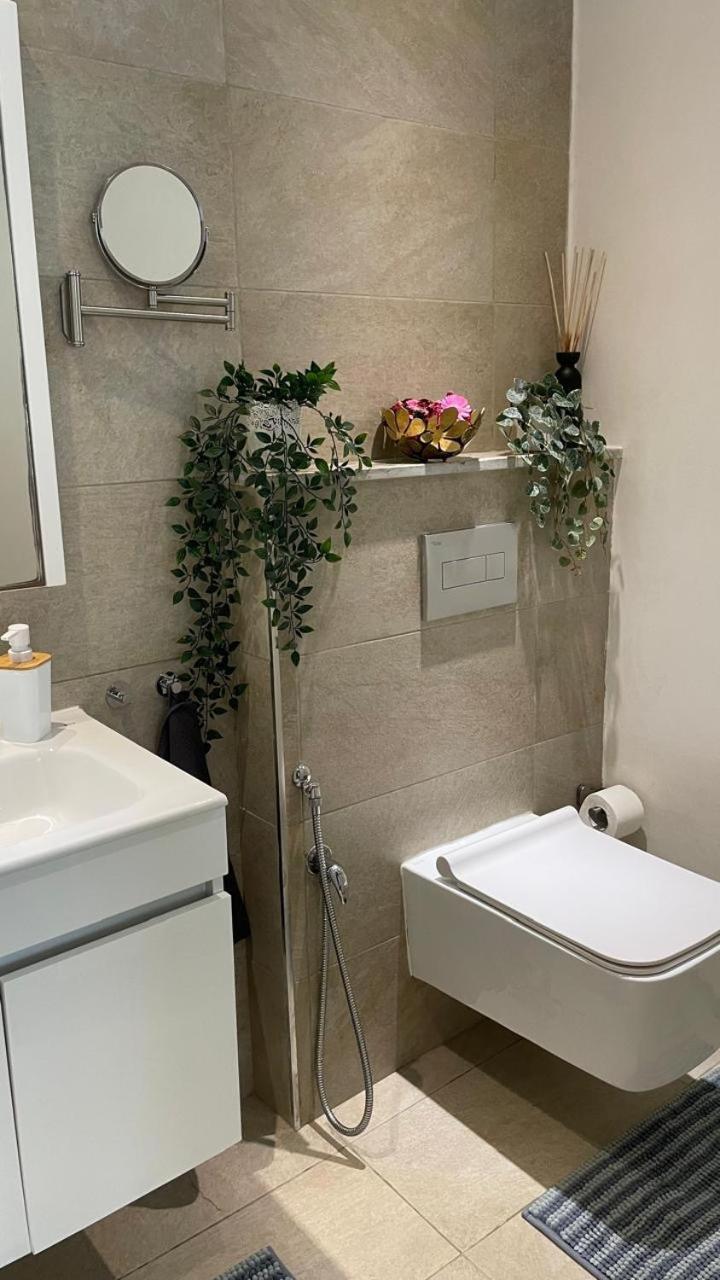 Sidi Daoud Schoene, Ruhige Neuwertige 127Qm Ferienwohnung מראה חיצוני תמונה
